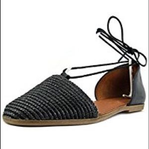 NWOT Lucky Brand Flats